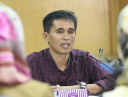 Guru Kontrak Keluhkan Absensi Online, DPRD Makassar Minta BKD Tidak Tutup Mata
