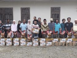 Pemprov Sulsel Salurkan Bantuan Logistik untuk Korban Terdampak Angin Puting Beliung di Bone