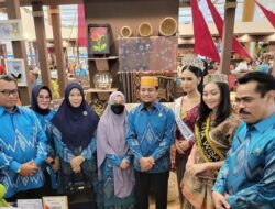 Hari ke-4 Pameran Inacraft di Jakarta, Kain Motif Rongkong Habis Terjual