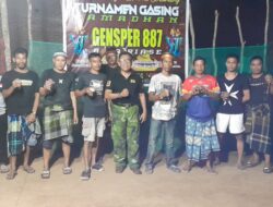 Bermain Gasing Bersama Warga, Marsma Andi Sutomo: Tak Ada Sekat Dalam Lingkungan Sosial