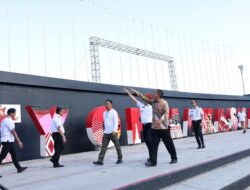 Festival Makan Enak Hingga Atraksi Kesenian di Atas Perahu Katinting Semarakkan Hari OTDA XXVII di Makassar