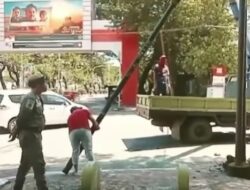 Dinas PU Makassar Cabut Tiang FO di Jalan Penghibur, Ini Alasannya