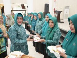 Ibu-Ibu Dilatih Membatik, Berharap Batik Lontara Mendunia