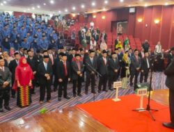 Rektor UNM Lantik Pejabat Baru, Ini Pesannya