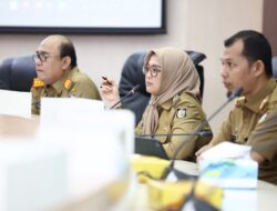 Wawali Fatmawati Rusdi Kumpulkan Camat-Lurah, Tagih Data Update Warga Miskin