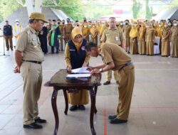 Danny Pomanto Lantik 829 Pejabat Fungsional Tertentu, Ingatkan Maksimalkan Kinerja