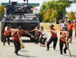 Semarak Rayakan HUT RI ke-78, Divif 3 Kostrad Gelar Lomba Tarik Panser Badak dan Makanan Sehat Anti Stunting