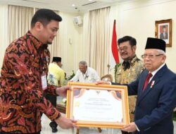 Diserahkan Wapres RI, Bupati Gowa Terima Penghargaan Adhikarya Pratama Pembangunan Pertanian