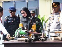 Hadiri Pemusnahan Barang Bukti, IDP: Keamanan Prasyarat Mutlak Pembangunan Daerah