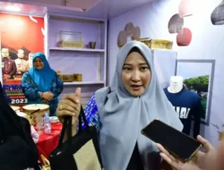 Pengunjung Expo Akui Kualitas Kerajinan UMKM Binaan Dekranasda Sinjai
