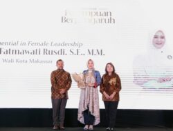 Fatmawati Rusdi Raih Apresiasi Perempuan Berpengaruh Kategori Pemimpin
