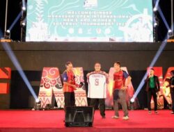 Diikuti 7 Negara, Danny Pomanto Pamerkan Keunggulan Makassar ke Peserta Turnamen Softball