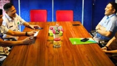 Sekcam Mamajang Terima Kunjungan 2 Pejabat BPJS Ketenagakerjaan Makassar