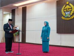 Kukuhkan Pengurus TP PKK dan Bunda PAUD Sulsel, Ini Pesan Pj Gubernur Bahtiar