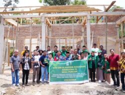 Naik Motor Trail, Kadisdik Sinjai Tinjau Progres Pembangunan Ruang Kelas SD 45 Boja