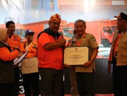 Masuk Terbaik Nasional, BPBD Gowa Terima Penghargaan dari BNPB
