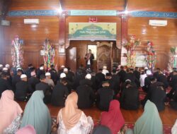 Brimob Bone Peringati Maulid Nabi Muhammad, ini Pesan Danyon Ichsan