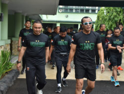 Pangdam XIV/Hsn Pimpin PJU dan  Dansat Lari Pagi, Finish di Makodim 1408/Mks