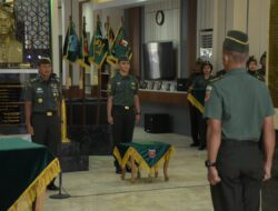 Kasdam XIV/Hsn Pimpin Tradisi Penerimaan Danrem 141/Tp Sebagai Warga Baru Kodam 