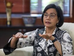 Menkeu Sri Mulyani Ungkap  Penyebab Harga Beras Kian Gila-gilaan