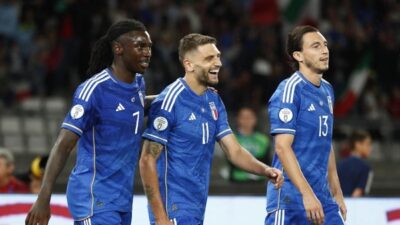 Italia Pesta Gol ke Gawang Malta