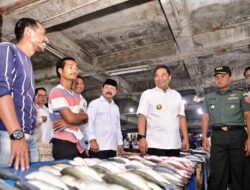 Pj Gubernur Kunjungi Pasar Minasa Maupa Gowa, Temukan Harga Cabai Naik