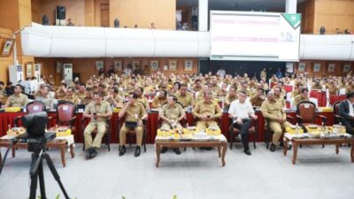 Pj Bupati Takalar Hadiri Rakor Bersama Presiden Jokowi di Istana Negara