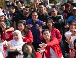 Antusias Sambut Trofi Piala Dunia U-17, Erick Thohir Optimistis Surabaya Siap