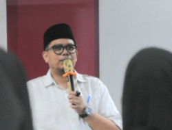 Andi Pahlevi Minta Sarana dan Prasarana Sekolah di Makassar Dibenahi