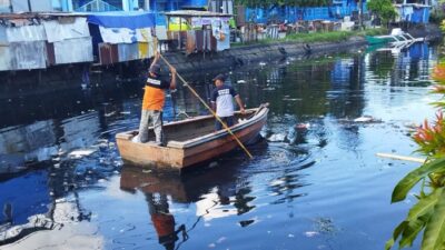 Bersihkan Kanal Jongaya, DPU Makassar Turunkan Satgas Drainase