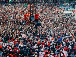 Ganjar Hadiri Jalan Sehat Perjuangan di Makassar