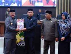 Upaya Tingkatkan PAD, DPRD Setujui Pajak dan Retribusi Daerah Jadi Perda
