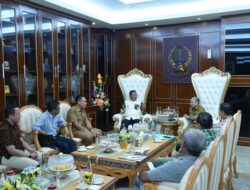 Timsel KI dan KPID Sulsel Serahkan Hasil Seleksi Calon Komisioner ke Pj Gubernur Bahtiar