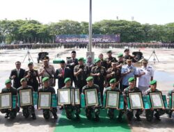 Pimpin Apel Bersama, Pangdam Hasanuddin Beri Penghargaan Prajurit Berprestasi