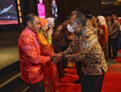 Hadiri Malam Kenal-Pamit Kapolda Sulsel, Danny Pomanto Berharap Sinergitas Terus Terjalin Baik