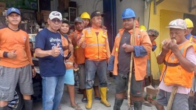 Satgas Drainase Kecamatan Makassar Lakukan Normalisasi Saluran Drainase