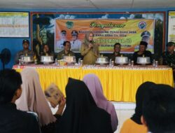 Indah Salurkan BLT-DD, Tercepat di Sulsel