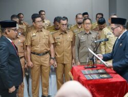 Lantik Muhammad Yusuf sebagai Pj Sekda, Ini Pesan Pj Bupati Sidrap