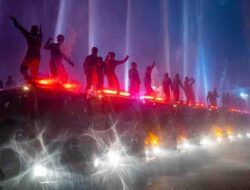 Atraksi Water Dance Meriahkan Malam Tahun Baru 2024 Kota Makassar