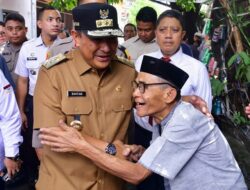 Bahtiar Silaturahmi ke Keluarga Petugas KPPS yang Meninggal Dunia