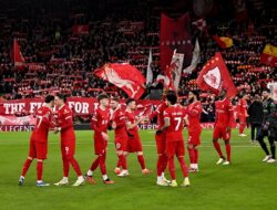 Taklukkan Chelsea 4-1, Liverpool Makin Kokoh di Puncak Klasemen