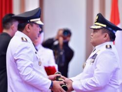 Pj Gubernur Lantik Muhammad Saleh dan Andi Batara Lipu sebagai Pj Bupati Luwu dan Wajo