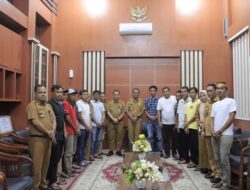 Tekan Harga Cabai, Pj Bupati Takalar Gelar Pertemuan Bersama Pengepul dan Petani