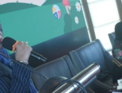 Apiaty Amin Syam Edukasi Warga Tentang Perlindungan Anak