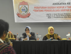 Apiaty Amin Syam Saat Sosialisasi Perda Tentang Pengelolaan Sampah