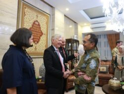 Universitas Charles Darwin Tawari Danny Beasiswa untuk Pelajar Makassar