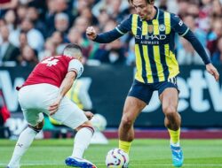 Manchester City Hajar West Ham 3-1