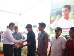 Tanam dan Panen Padi, Mentan Amran Targetkan Gowa Awali Capaian Swasembada