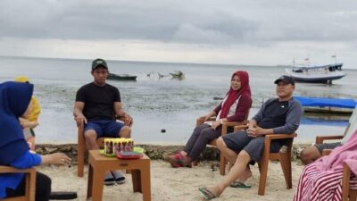 Camat dan Ketua TP PKK Sangkarrang Kunjungan Kerja ke Barrang Lompo