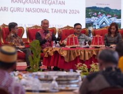 Bedah Buku “365 Hari di Tanah Mandar Menebar Cinta”, Prof Zudan Ceritakan Proses Meniti Karir dari Nol